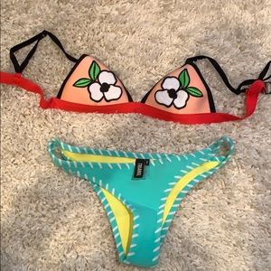 Triangl bikini